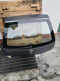 Portellone posteriore Opel Corsa C 