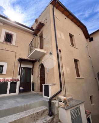 3 LOCALI A LUCOLI