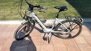 city bike elettrica