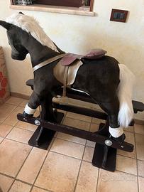 Cavallo a dondolo