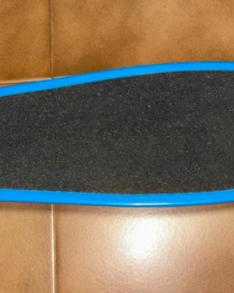 Skateboard cruiser blu con luci LED