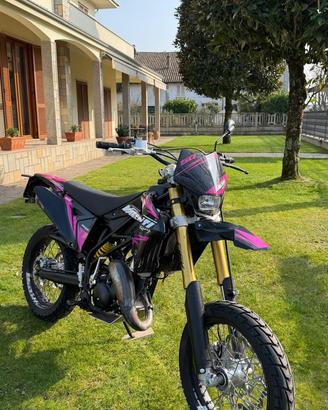Valenti 50 cc motard