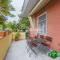 TRILOCALE INDIPENDENTE CON MAGAZZINO