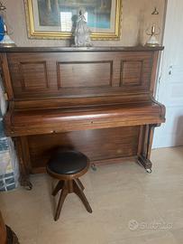 Pianoforte verticale