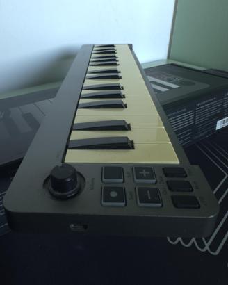 AVID Keystation Mini 32