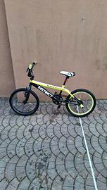 Bicicletta bmx