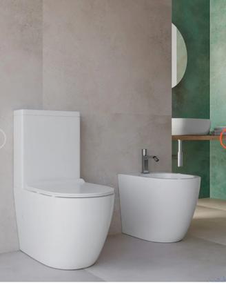 Coppia di sanitari nuovi con Wc Monoblocco 