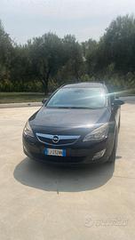 Opel Astra 1.7 CDTI 125CV Sports Tourer Cosmo