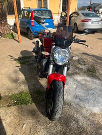 Ducati  monster 821 anno 2015