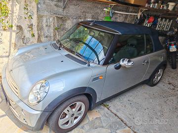 mini cabrio 1serie restyling un icona