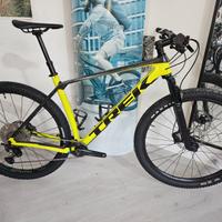 MTB 29 Trek Procaliber 9.6 full carbon