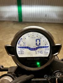 Moto Guzzi V7 - 2022