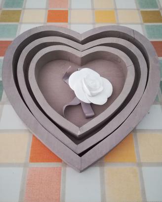 3 Vassoi decorativi a forma di cuore