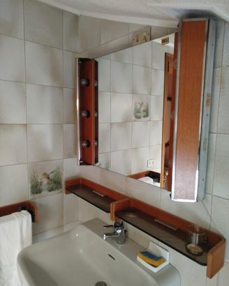 Specchiera da bagno 