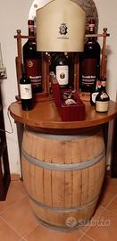 Barrique simil tavolo e scaffale simil botte