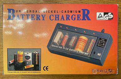 Carica batterie universale pile NI-Cd