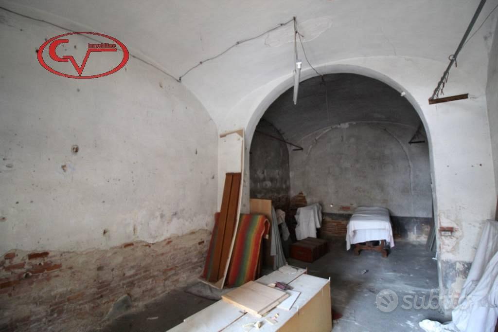 Immobile di 17 m² a Montevarchi - Vista 3