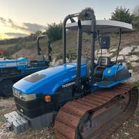 Trattore New Holland Tk