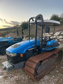 Trattore New Holland Tk