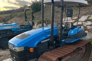 Trattore New Holland Tk
