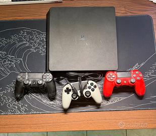 Ps4 slim 512gb + 3 joystick + 8 giochi