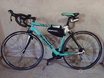 Bicicletta corsa Bianchi modello Nirone