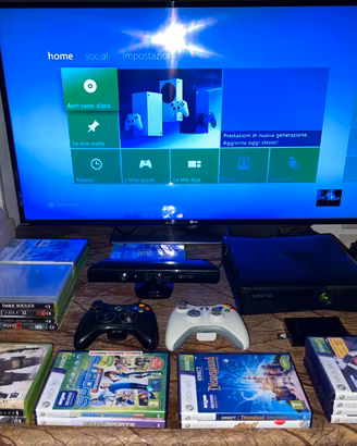 Xbox 360 Slim + Kinect + 2 Controller + 22 giochi