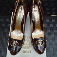 Décolleté Versace Jeans couture anni '90