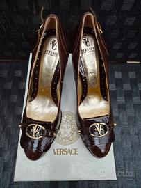 Décolleté Versace Jeans couture anni '90