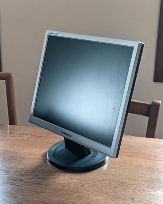 Monitor PC Samsung SyncMaster 720N