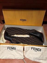 Stivali Fendi