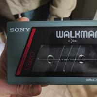 Walkman sony wm 22 con cuffie