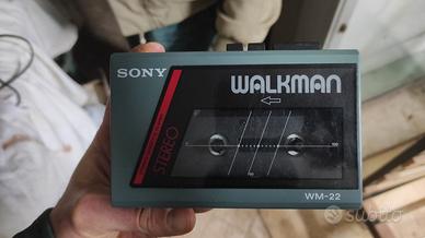 Walkman sony wm 22 con cuffie