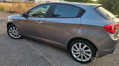 Alfa Romeo Giulietta 1.6 JTDM 120cv Diesel 2017