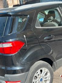 Auto Ford eco Sportiva