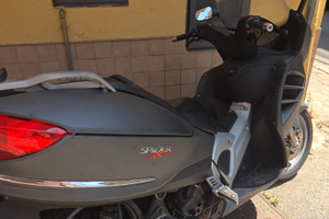 Spidermax malaguti scooter