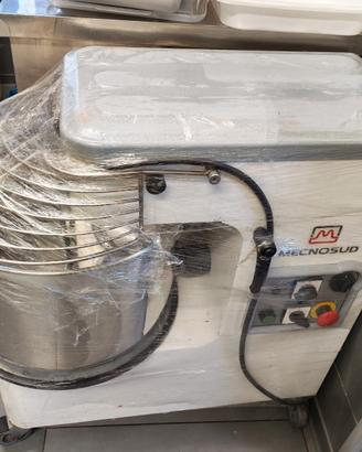 Impastatrice da 25 kg con vasca rimovibile