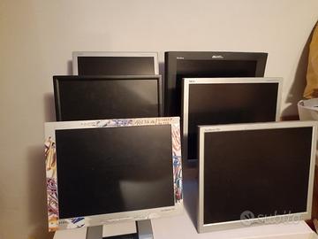 6 monitor per pc da 15" 17" 19" Dell, Nec Samsung