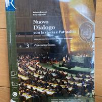 Libro di storia superiori