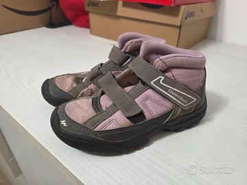 Scarpe Quechua tg 30 colore rosa