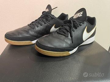 Scarpe NIKE TEMPO taglia EUR 43 - US 9.5 - CM 27,5