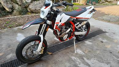 Swm motard sm 500r 2023