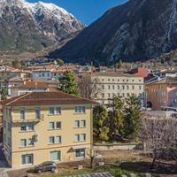 PANORAMICO ATTICO DALLE GENEROSE METRATURE - GE...