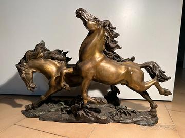 Stupenda scultura cavalli in bronzo da collezione