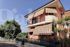 Villa a schiera Teano [Cod. rif 3077263VRG]