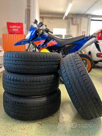 Cerchi in lega Peugeot gommati Kleber