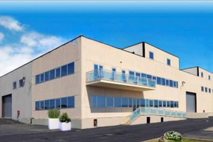 Capannone commerciale/artigianale