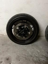 Gomma anteriore 120/70zr 17 58w