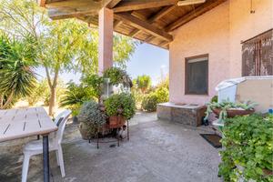 Casa agricola indipendente su unico livello