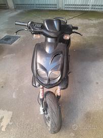 peugeo 50cc 2 tempi del 2009 300e 